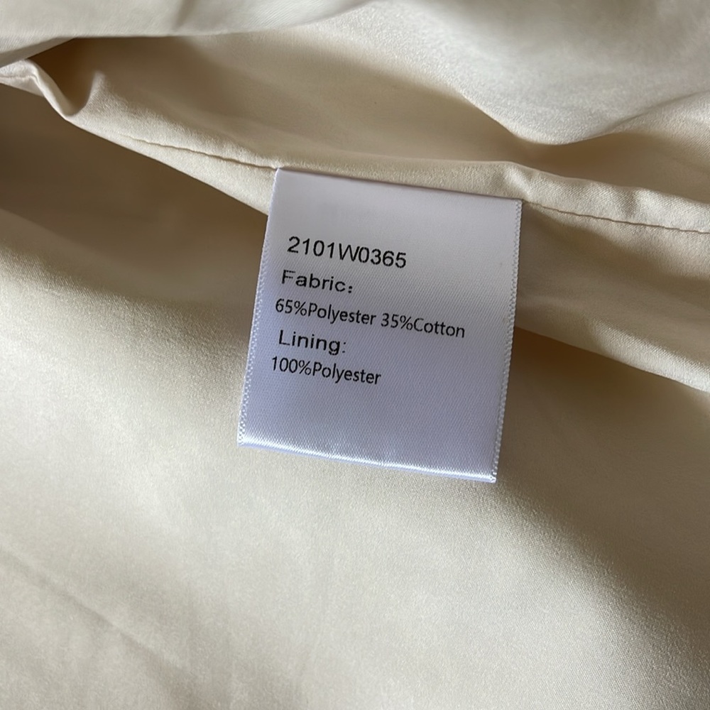 Cream Shacket - Picture 6 of 7